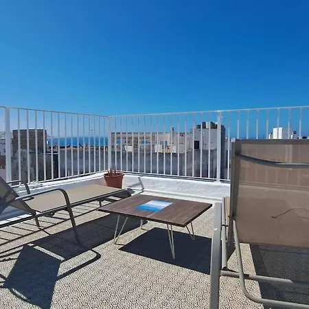 Atico Libertad, Sin Ascensor Apartment